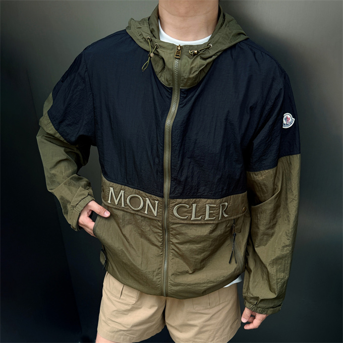 moncler outdoor windproof hooded jacket